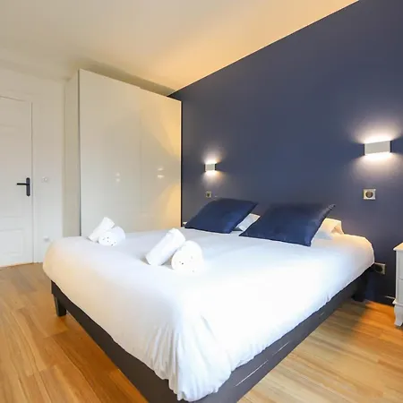 Le Boudoir Bleu - 2 Chambres Annecy Buitenkant foto